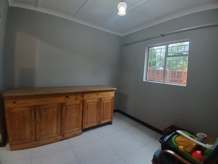 3 Bedroom Property for Sale in Lourenspark North West